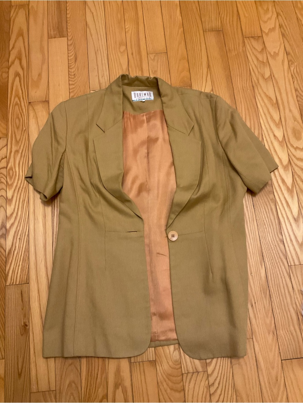 Tan Short Sleeve Single-Button Blazer